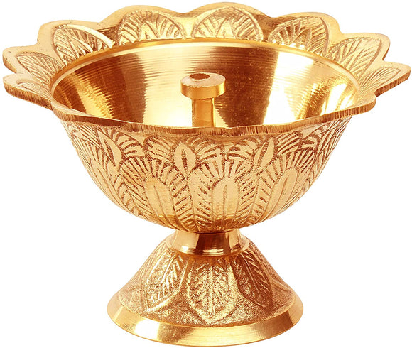 Handmade Brass Diya Devdas Set of 1